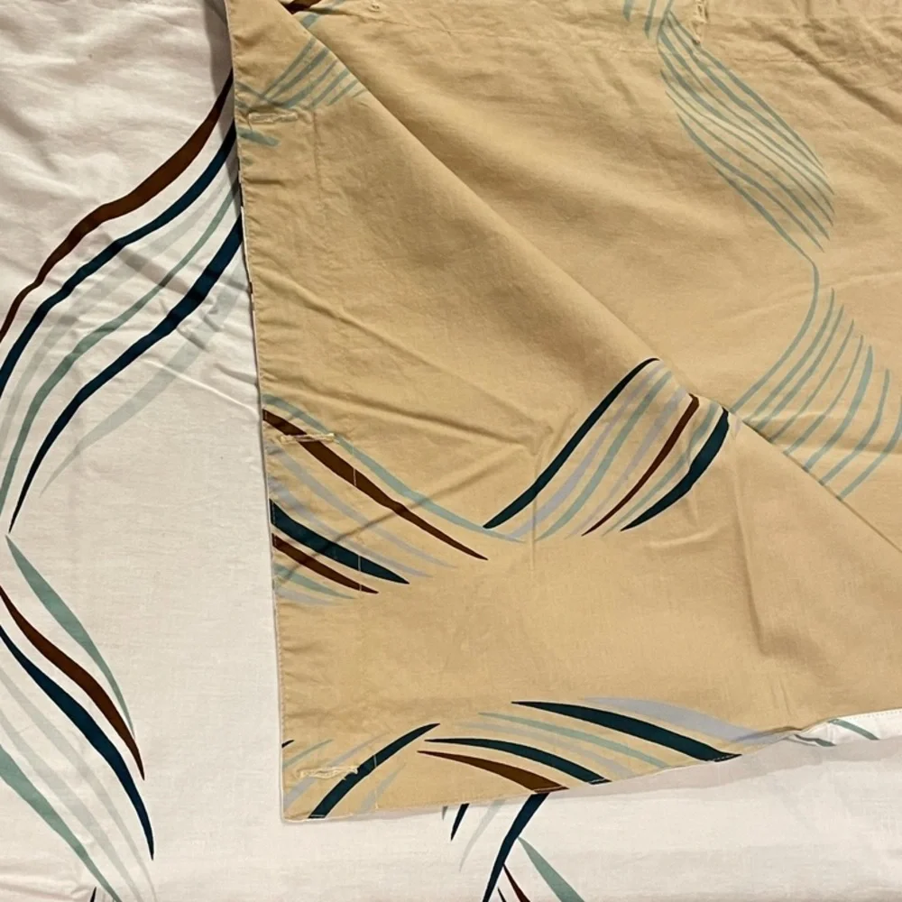 Style by Ty Pennington  Reversible Multicolor Shower Curtain, Great Condition